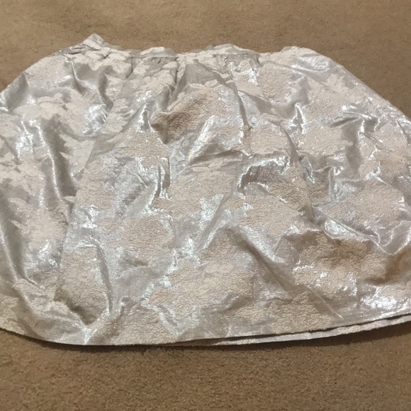 🌸NEW🌸 Moschino Cheap and Chic Rare Puffy Flower/Leaf Bow Tie Skirt - Picture 11 of 16